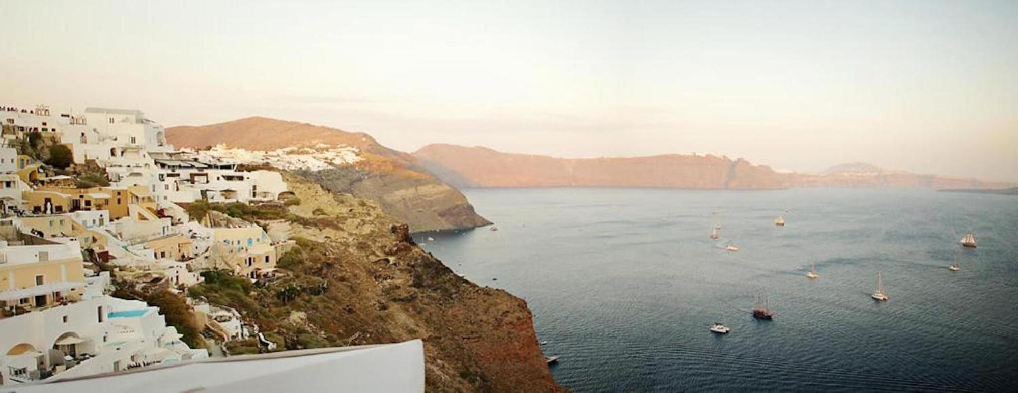 Ilivatos - Elegant Villa On The Caldera'S Edge Oia  Ngoại thất bức ảnh