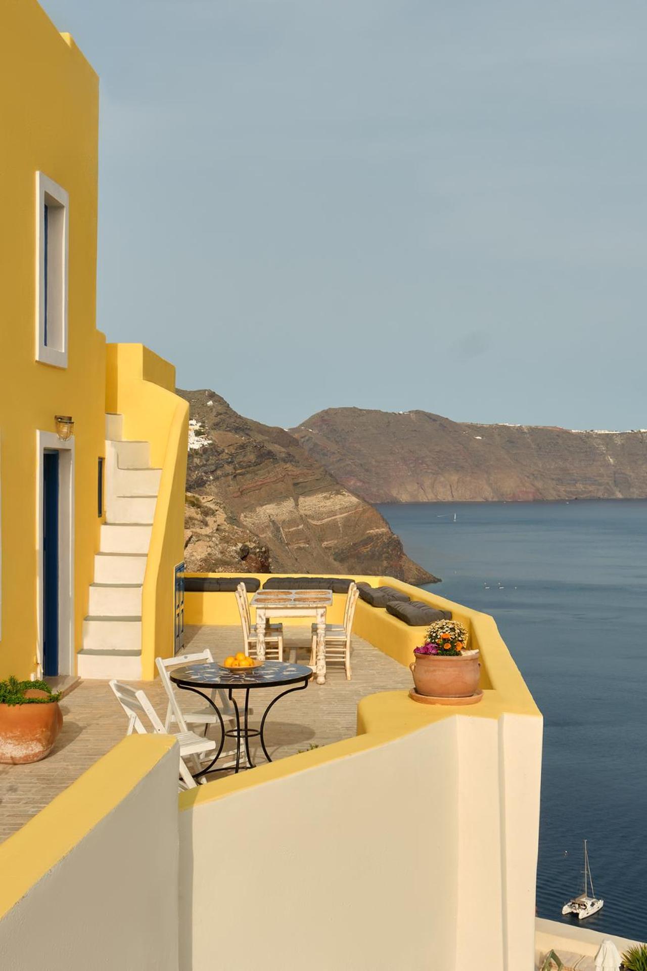 Ilivatos - Elegant Villa On The Caldera'S Edge Oia  Ngoại thất bức ảnh
