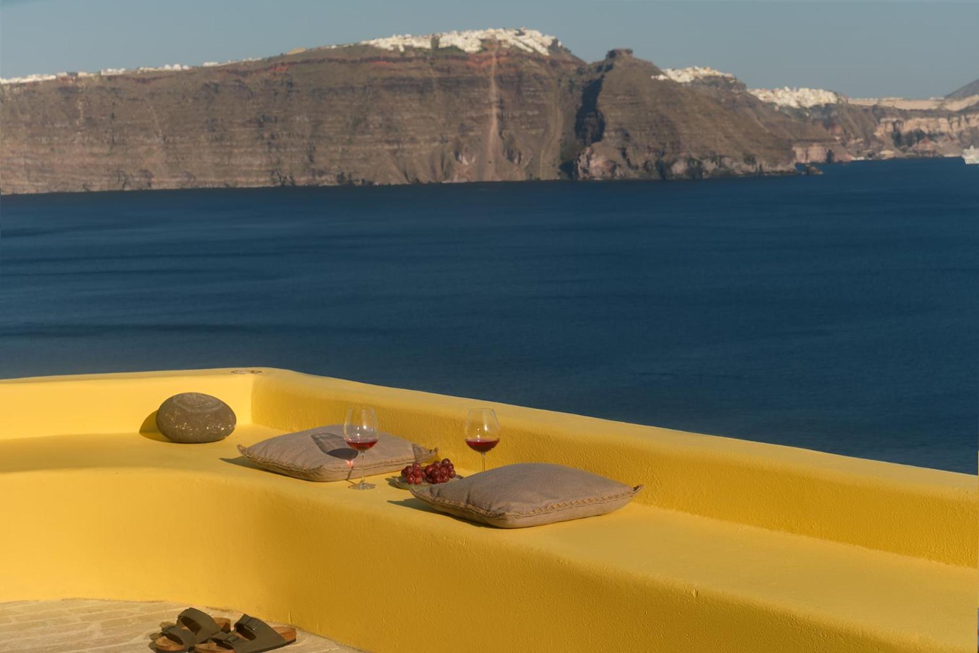 Ilivatos - Elegant Villa On The Caldera'S Edge Oia  Ngoại thất bức ảnh
