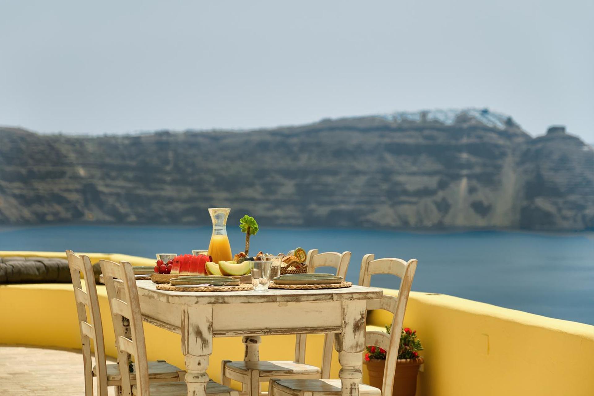 Ilivatos - Elegant Villa On The Caldera'S Edge Oia  Ngoại thất bức ảnh